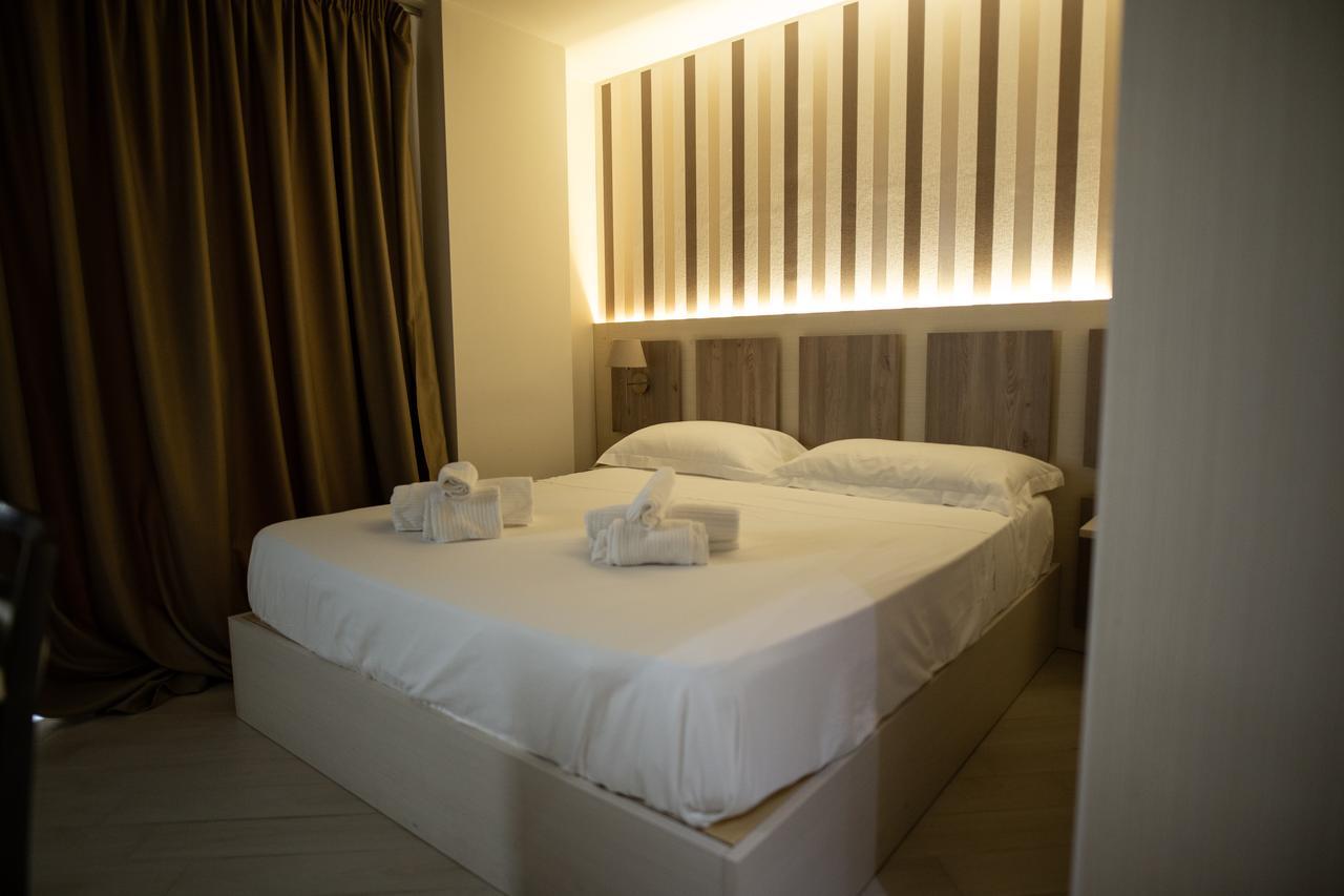 Hotel Cliche Сан-Лючидо Экстерьер фото